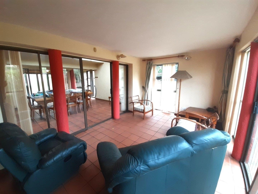 4 Bedroom Property for Sale in Paradise Beach Eastern Cape